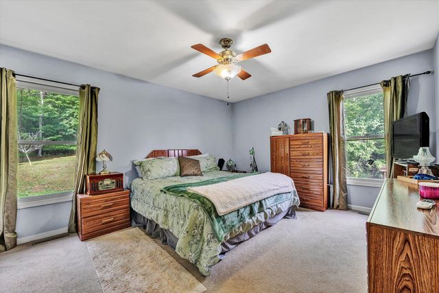 1550 Vernon LN, Blue Ridge, VA 24064