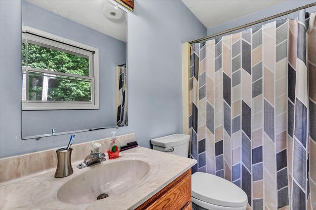 1550 Vernon LN, Blue Ridge, VA 24064