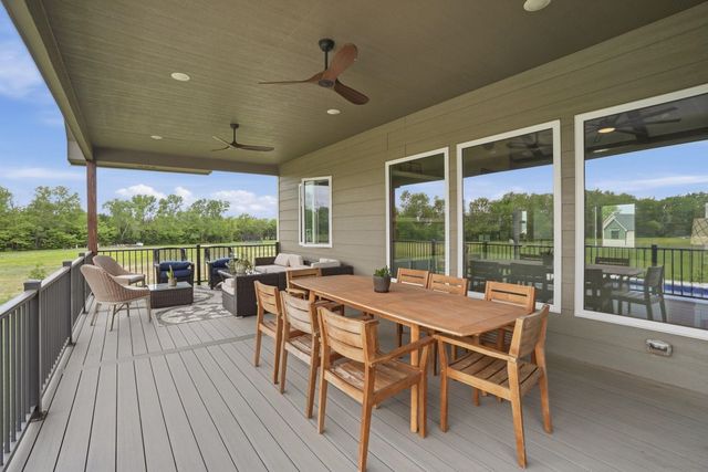 106 S Estes St, Garden Plain, KS 67050