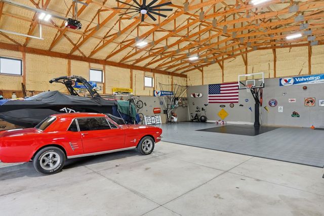 106 S Estes St, Garden Plain, KS 67050