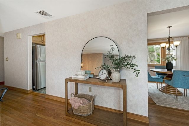 74 Ryder Rd, Weymouth, MA 02190