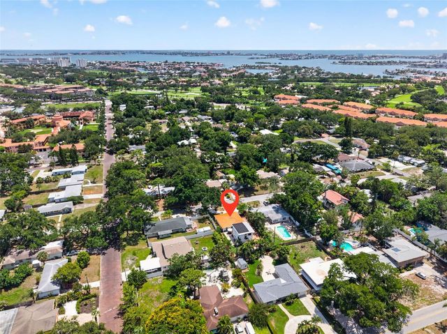 6213 12TH AVENUE S, Gulfport, FL 33707