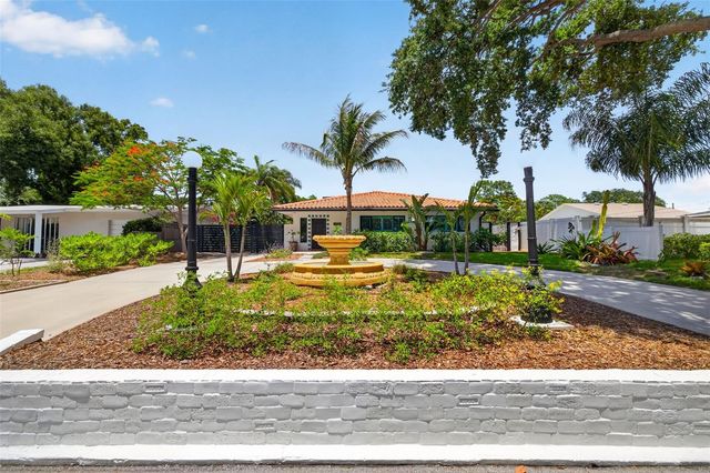 6213 12TH AVENUE S, Gulfport, FL 33707