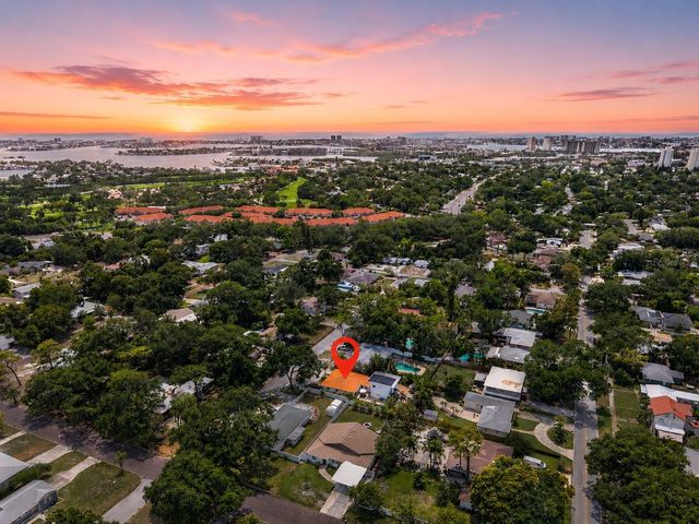 6213 12TH AVENUE S, Gulfport, FL 33707