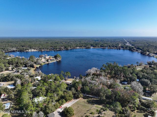 117 GLISSON Street, Interlachen, FL 32148