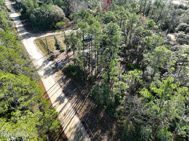 117 GLISSON Street, Interlachen, FL 32148