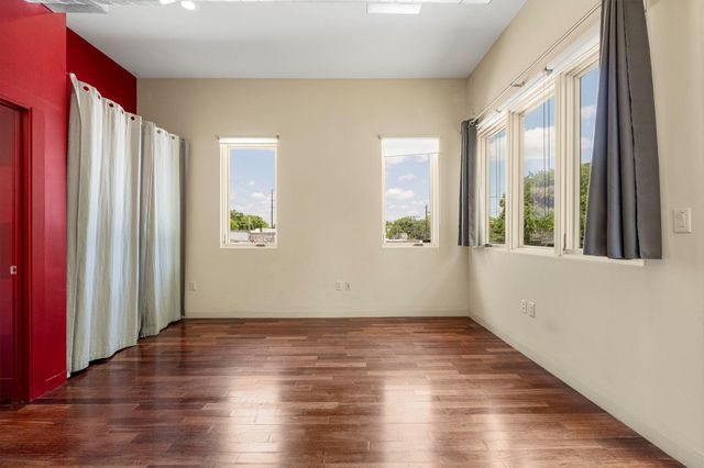 4015 Guadalupe ST A, Austin, TX 78751
