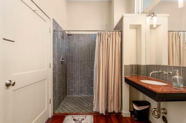 4015 Guadalupe ST A, Austin, TX 78751