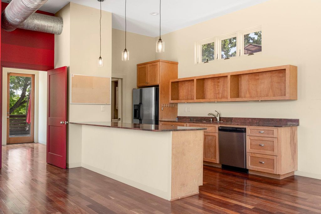 4015 Guadalupe ST A, Austin, TX 78751