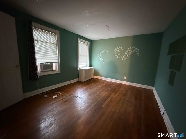 39 Bayview Avenue, Norwalk, CT 06854