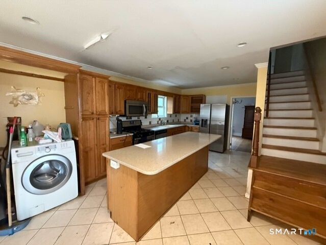 39 Bayview Avenue, Norwalk, CT 06854