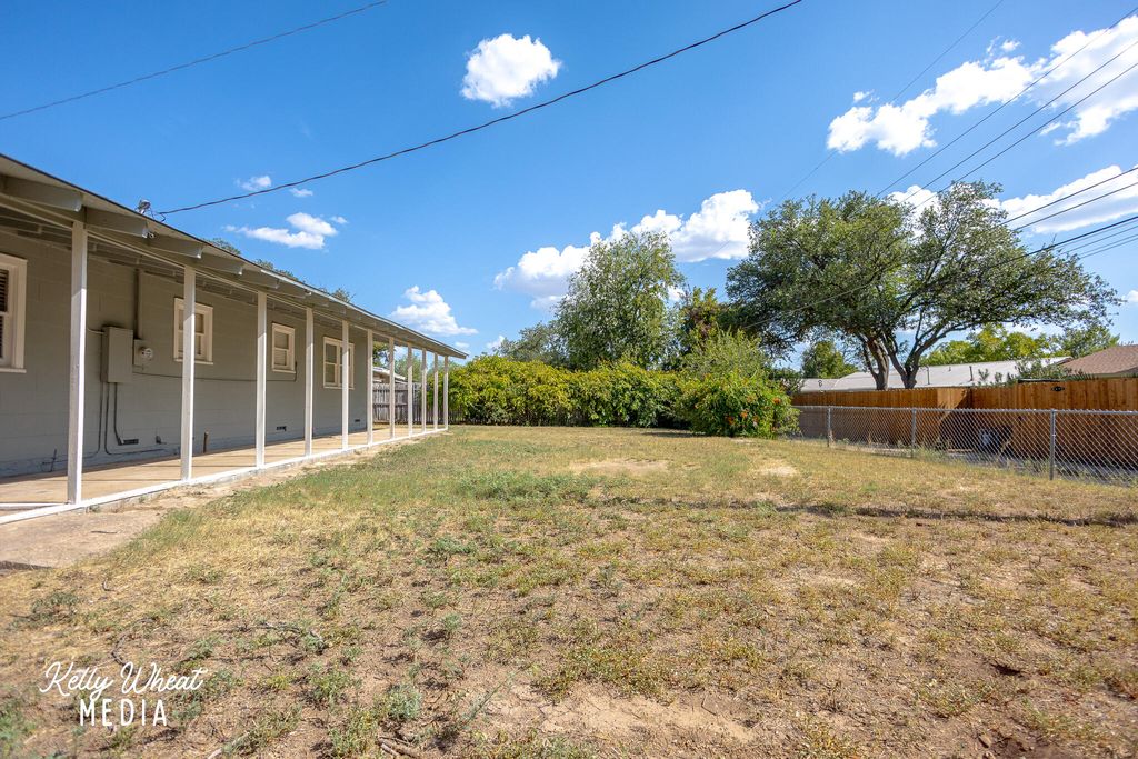 Image 19 of property listing at 2547 Culver Avenue, San Angelo, TX 76904