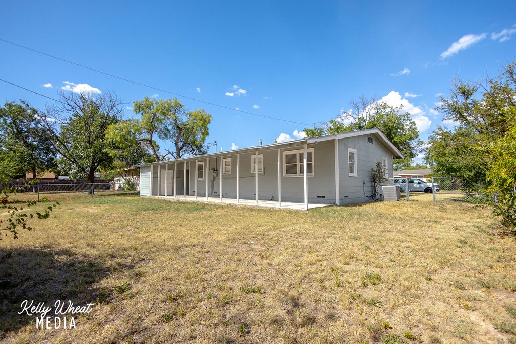 Image 22 of property listing at 2547 Culver Avenue, San Angelo, TX 76904