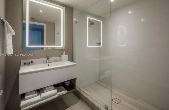 9540 W Bay Harbor Dr 310-2, Bay Harbor Islands, FL 33154