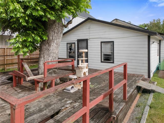 4110 Buck St Street, Houston, TX 77020