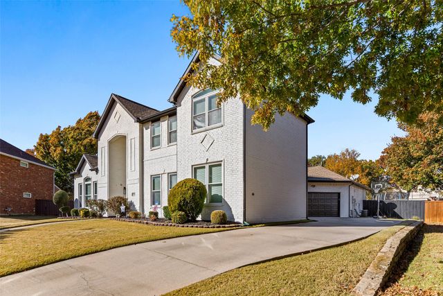 2520 Towne View Court, Flower Mound, TX 75028