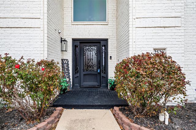 2520 Towne View Court, Flower Mound, TX 75028