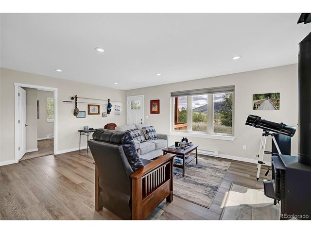 207 Overland Cir, Jefferson, CO 80456