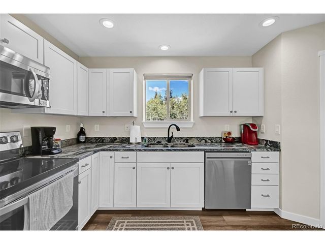 207 Overland Cir, Jefferson, CO 80456