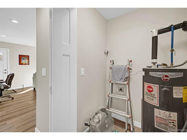 207 Overland Cir, Jefferson, CO 80456