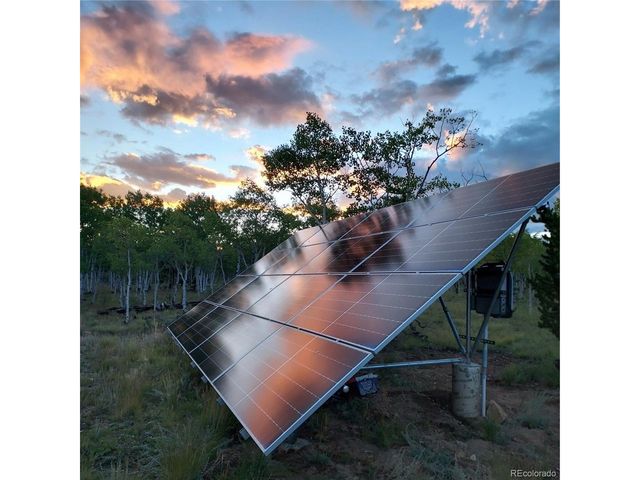 207 Overland Cir, Jefferson, CO 80456