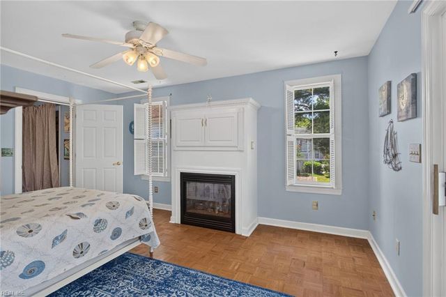207 89th ST, Virginia Beach, VA 23451
