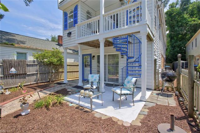 207 89th ST, Virginia Beach, VA 23451