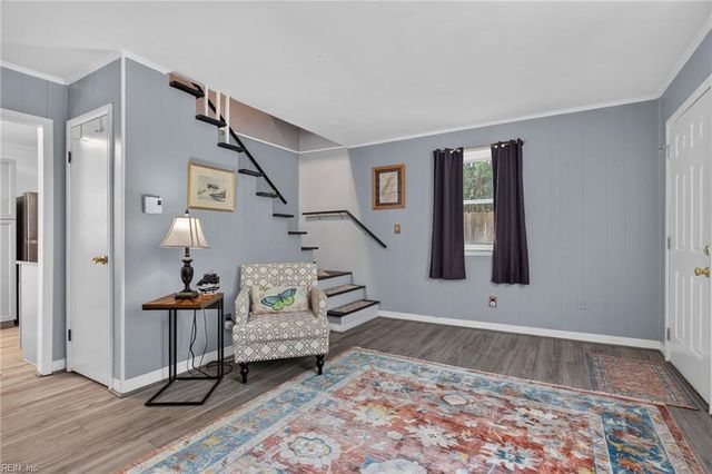 207 89th ST, Virginia Beach, VA 23451