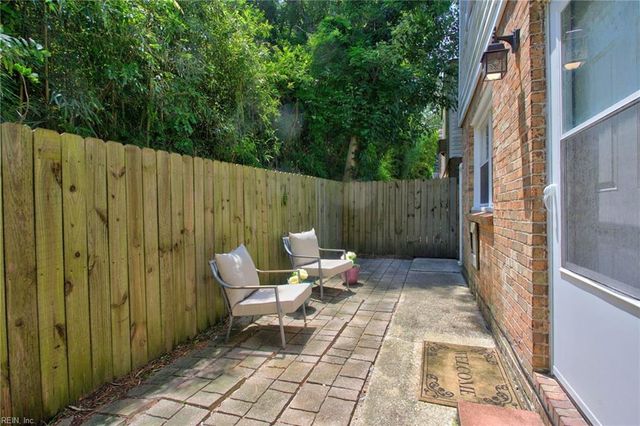 207 89th ST, Virginia Beach, VA 23451