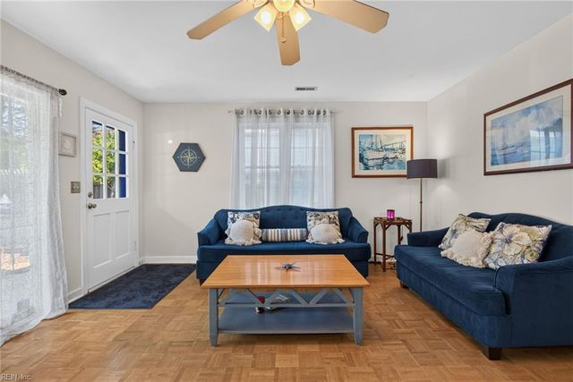 207 89th ST, Virginia Beach, VA 23451