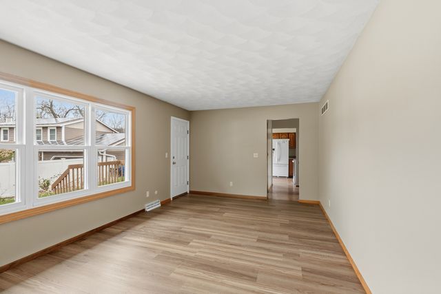 3503 32ND Street, Moline, IL 61265