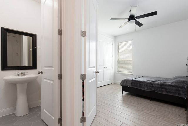 9307 Madler, San Antonio, TX 78263