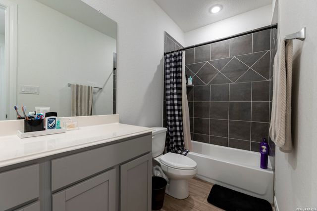 9307 Madler, San Antonio, TX 78263