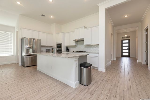 9307 Madler, San Antonio, TX 78263