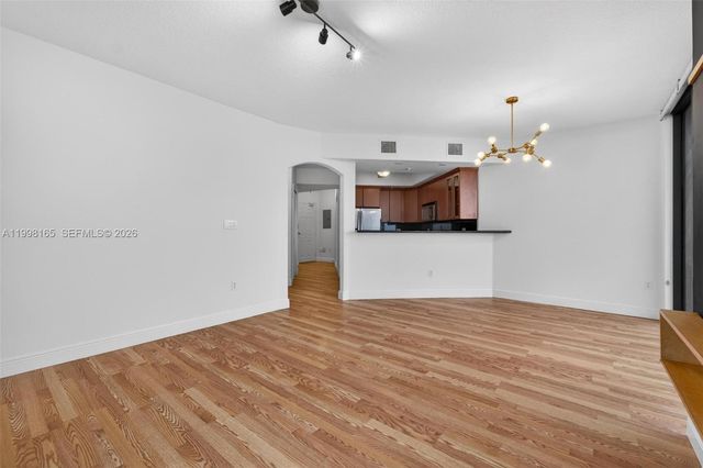 2301 SW 27th Ave 906, Miami, FL 33145