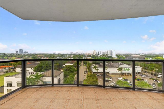 2301 SW 27th Ave 906, Miami, FL 33145