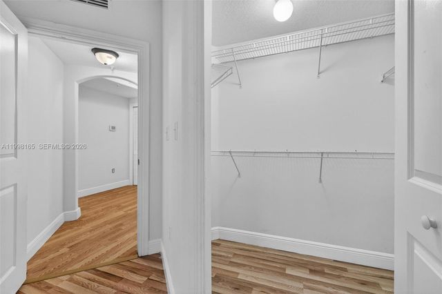 2301 SW 27th Ave 906, Miami, FL 33145