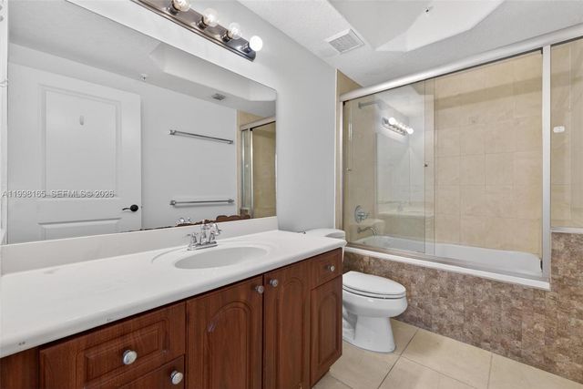2301 SW 27th Ave 906, Miami, FL 33145