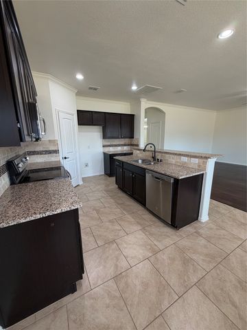 11808 Kurth Drive, Frisco, TX 75036