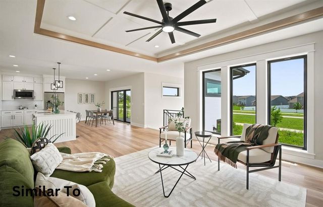 1435 NW Bull Run Court, Dallas Center, IA 50263