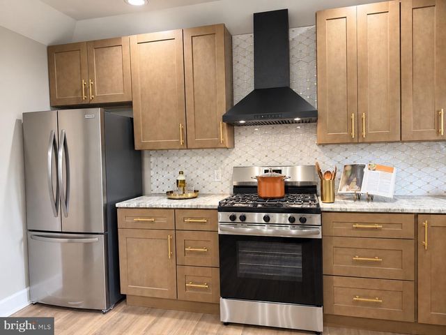 262 LEA LN, Warminster, PA 18974