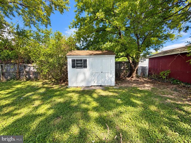 262 LEA LN, Warminster, PA 18974