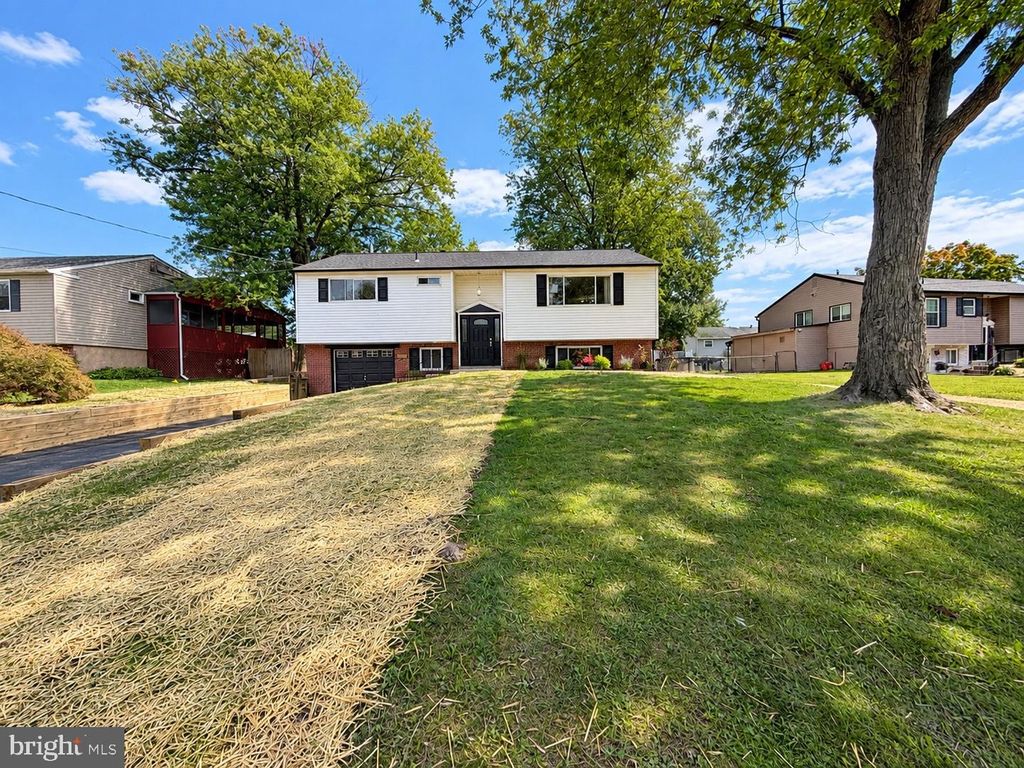 262 LEA LN, WARMINSTER, PA 18974 — photo 2