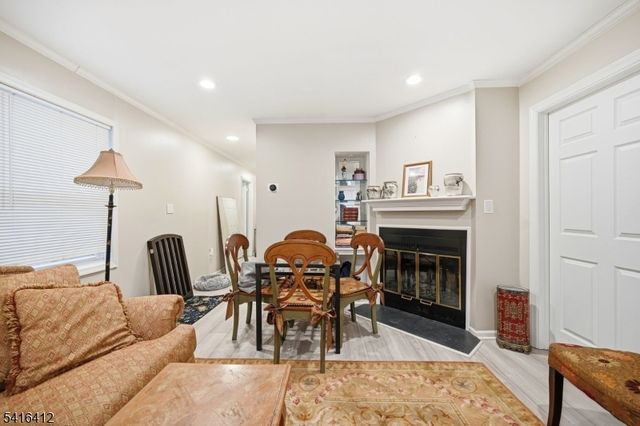 2 Heritage Dr H, Chatham Twp., NJ 07928