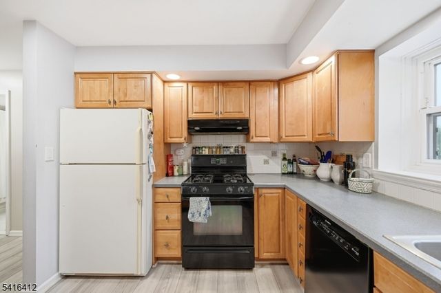 2 Heritage Dr H, Chatham Twp., NJ 07928