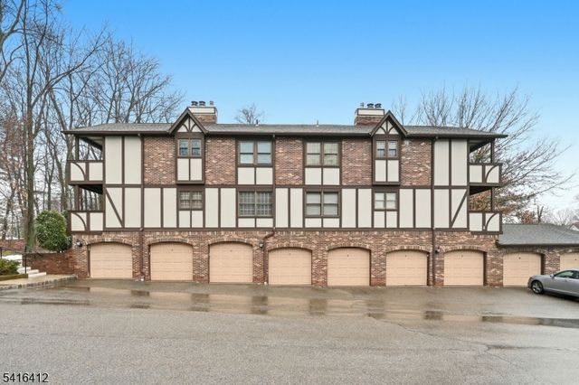 2 Heritage Dr H, Chatham Twp., NJ 07928