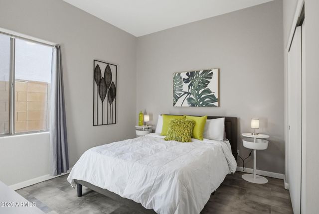 8541 E NEVILLE Avenue E, Mesa, AZ 85209