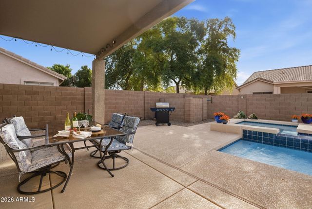 8541 E NEVILLE Avenue E, Mesa, AZ 85209