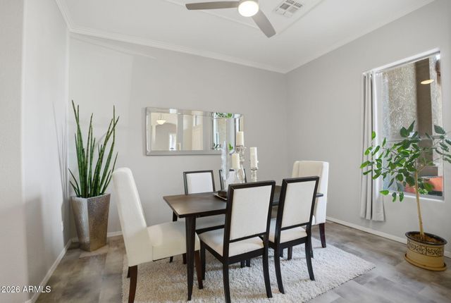 8541 E NEVILLE Avenue E, Mesa, AZ 85209