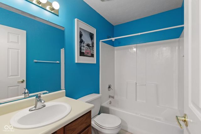 5143 Ariana Court, Indianapolis, IN 46227